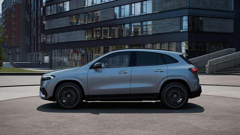Usado Mercedes EQA250+ 139 kW (190 CV) 2025 Plateado SUV