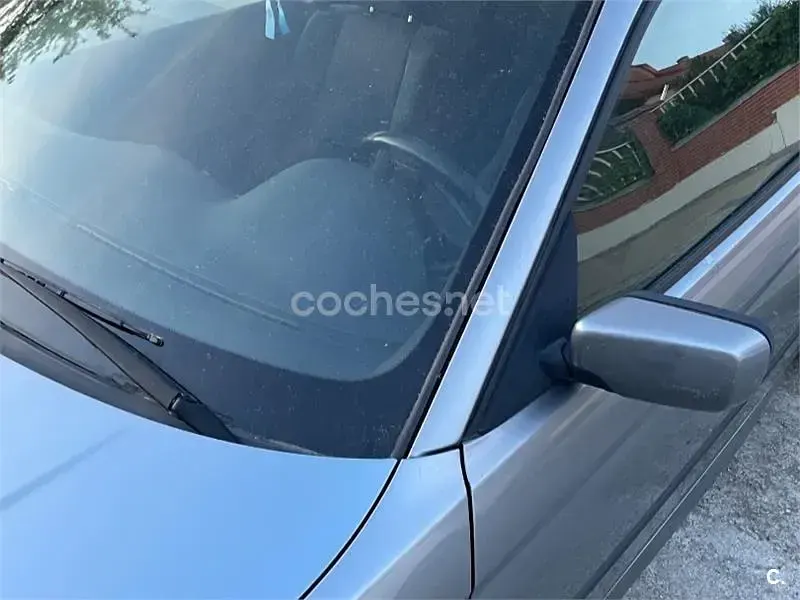 Usado BMW 320 150 CV (110 kW) 2005 Gris / plata Berlina