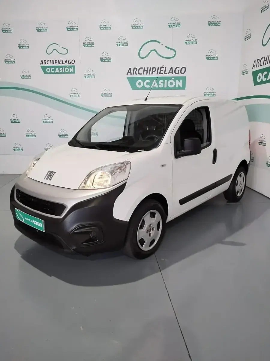 Usado Fiat Fiorino 95 CV (69 kW) 2022 Blanco Monovolumen
