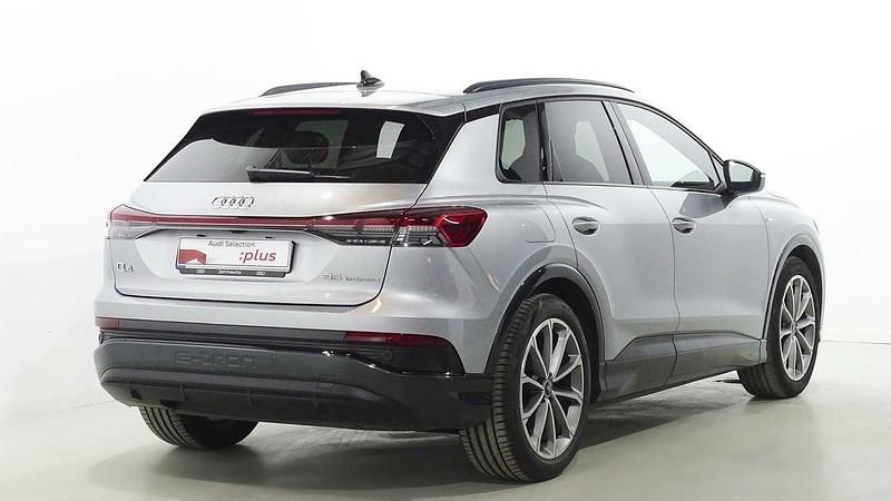 Usado Audi Q4 e-tron 125 kW (170 CV) 2021 Gris SUV