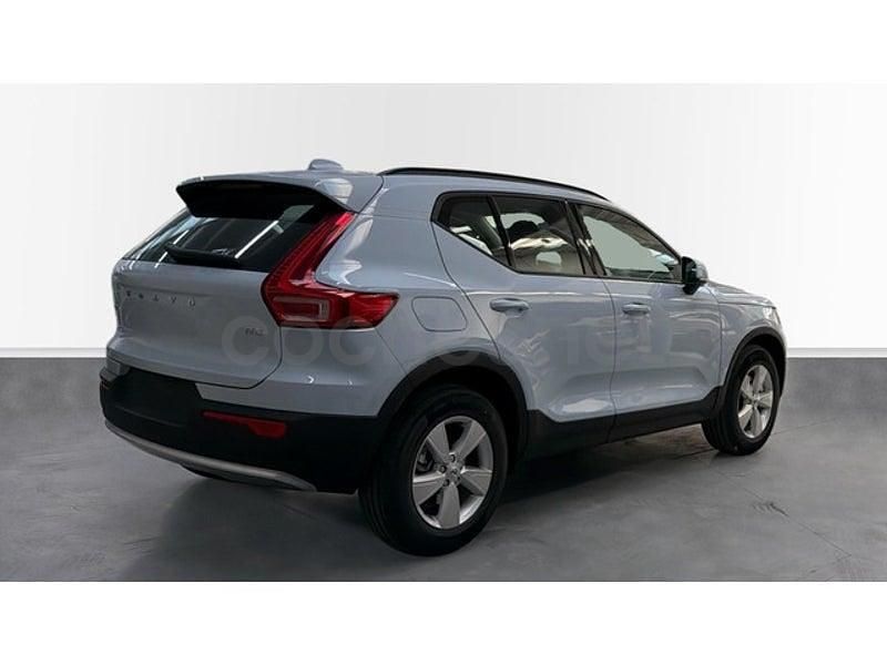 Nuevo Volvo XC40 163 CV (119 kW) 2025 Azul SUV