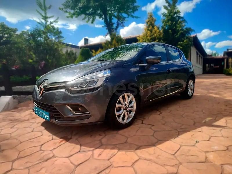 Usado Renault Clio GrandTour LIMITED 90 CV (66 kW) 2019 Azul Familiar