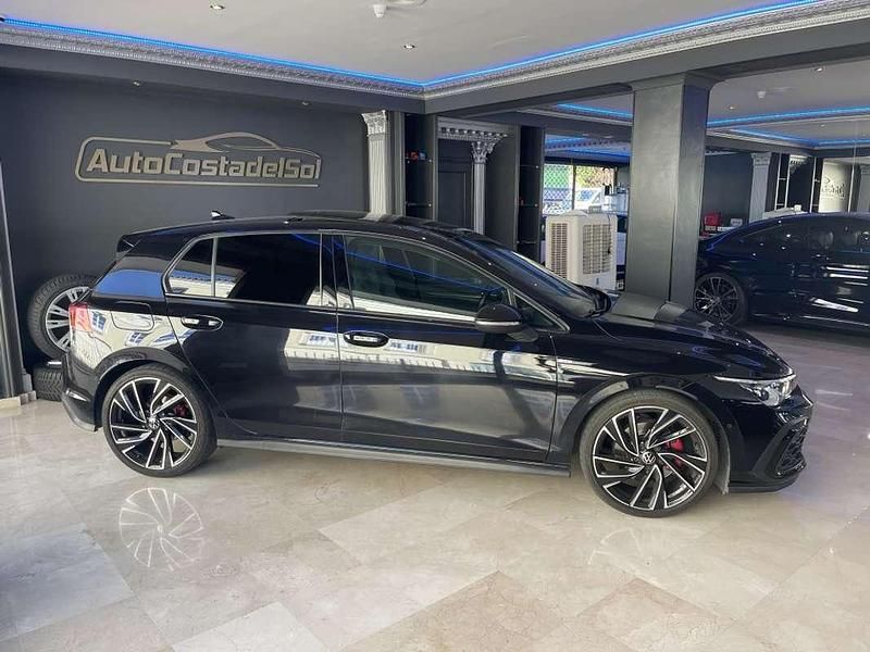 Usado VW Golf VIII GTD 200 CV (147 kW) 2021 Negro Utilitario