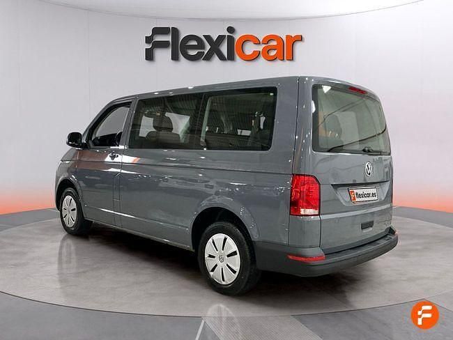 Usado VW Caravelle 110 CV (80 kW) 2023 Gris Monovolumen