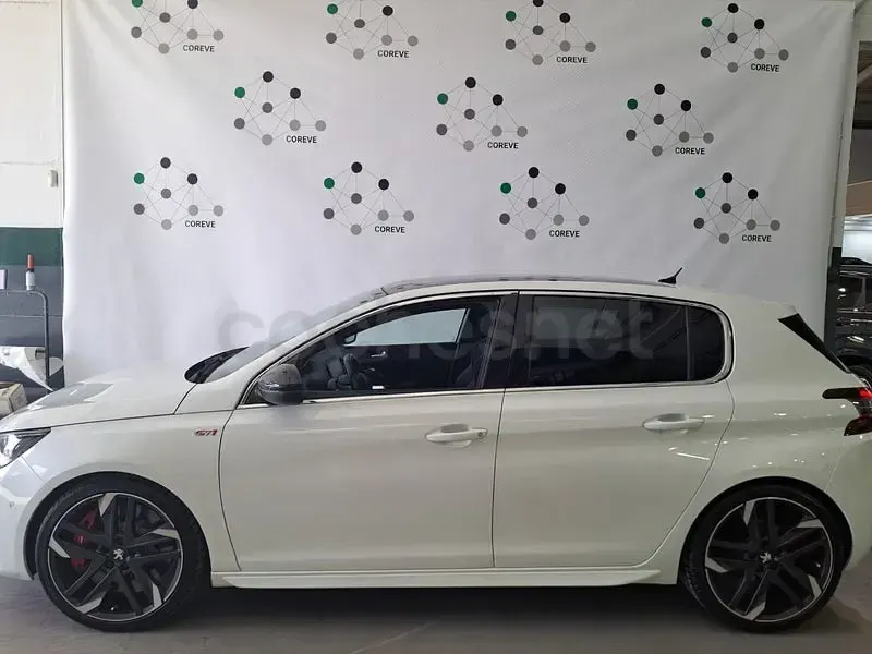 Usado Peugeot 308 GTi by Peugeot Sport 263 CV (193 kW) 2019 Blanco Berlina