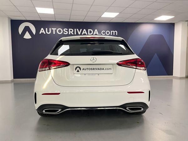 Usado Mercedes A180 116 CV (85 kW) 2020 Blanco polar Utilitario