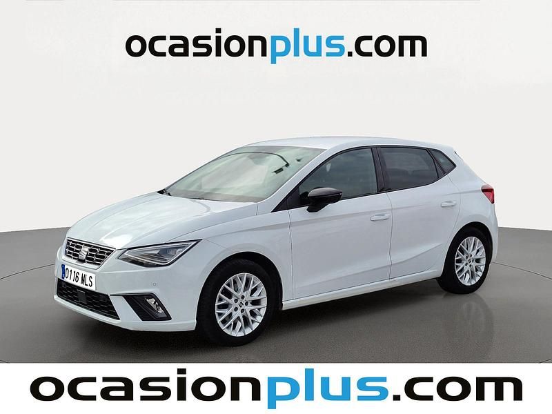 Usado Seat Ibiza FR 110 CV (80 kW) 2023 Blanco Utilitario