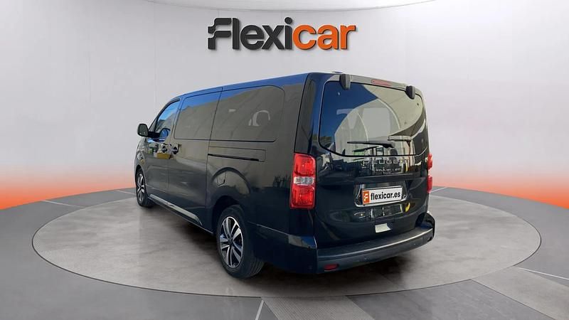 Usado Peugeot Traveller Business-Line 180 CV (132 kW) 2024 Negro Monovolumen