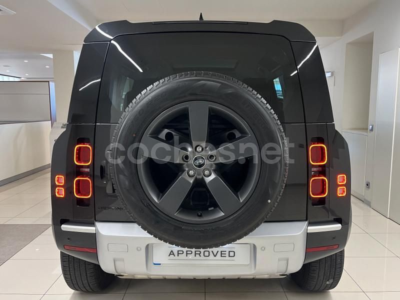 Usado Land Rover Defender S 300 CV (220 kW) 2024 Negro SUV