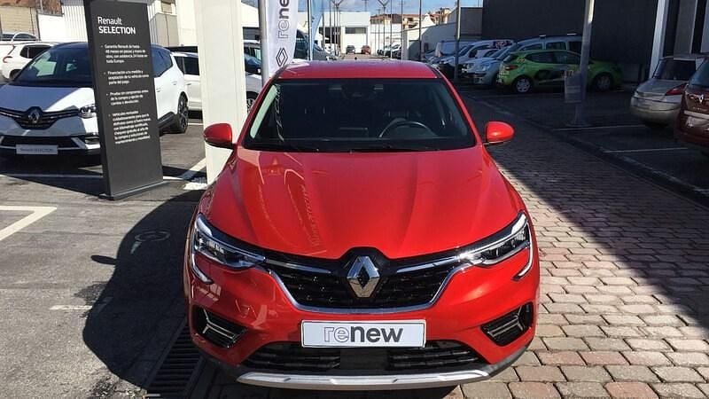 Usado Renault Arkana Zen 145 CV (106 kW) 2021 Rojo SUV