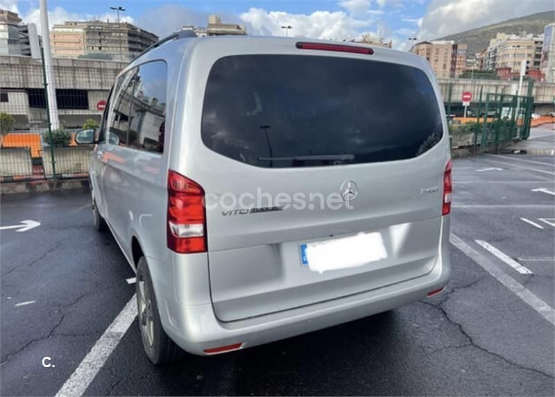 Usado Mercedes Vito Marco Polo 88 CV (64 kW) 2017 Gris / plata Van