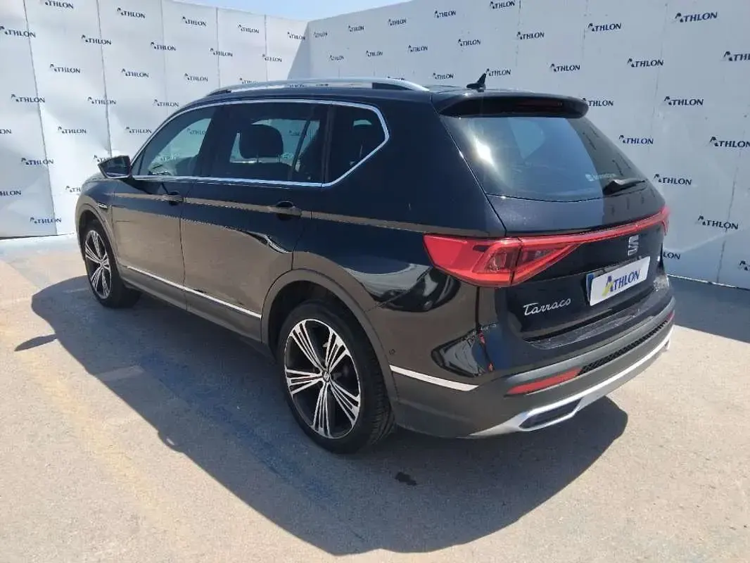 Usado Seat Tarraco 4Drive 200 CV (147 kW) 2021 Negro SUV