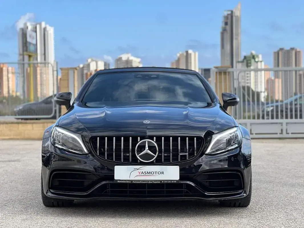 Usado Mercedes C63 AMG AMG 510 CV (375 kW) 2023 Negro Descapotable