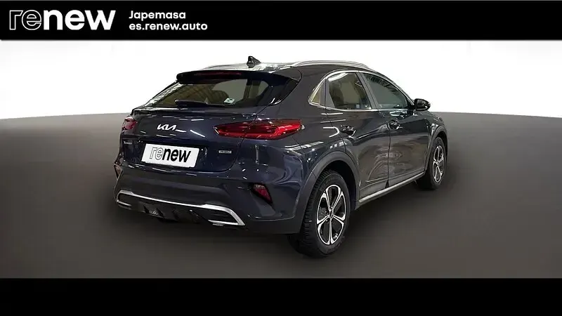 Usado Kia XCeed 141 CV (103 kW) 2024 Gris SUV