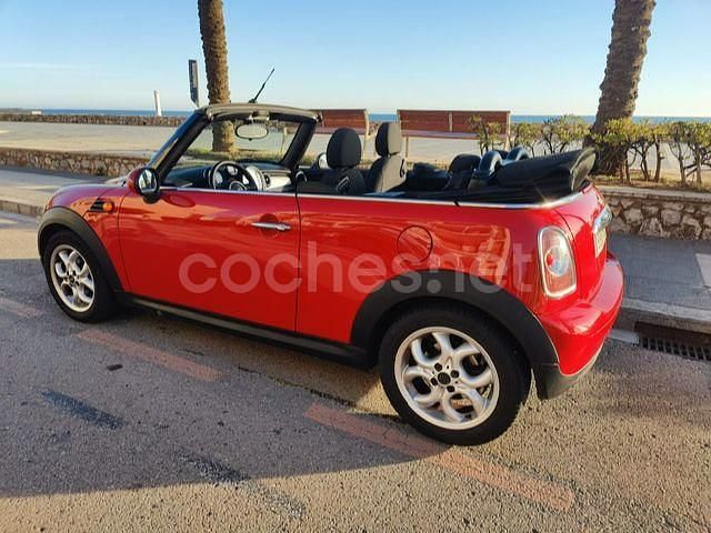 Usado Mini Cooper Cabriolet 122 CV (89 kW) 2011 Rojo Descapotable