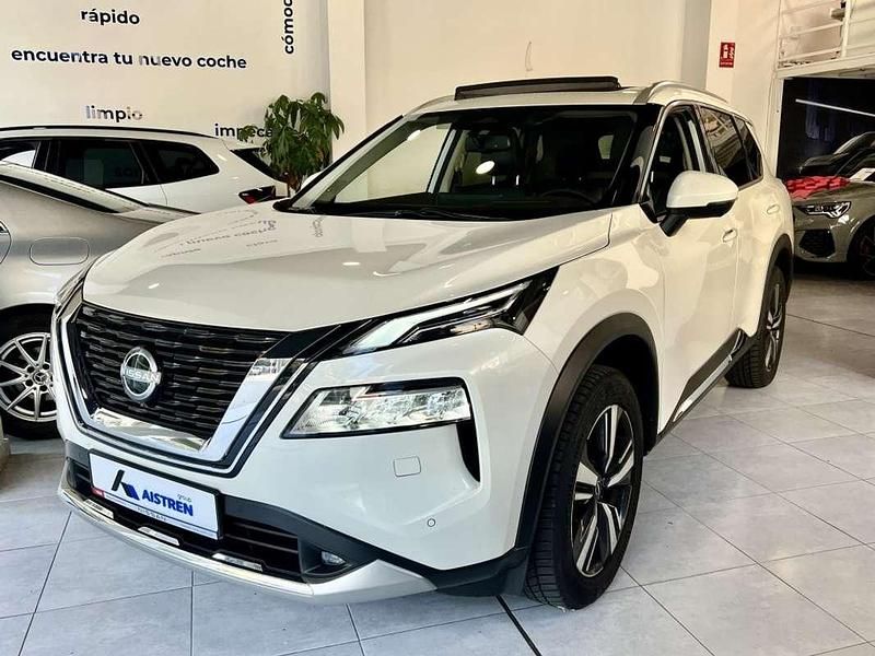 Blanco Usado 2024 Nissan X-Trail Tekna+ SUV | 33.800 € (Precio justo) - Imagen 1/4