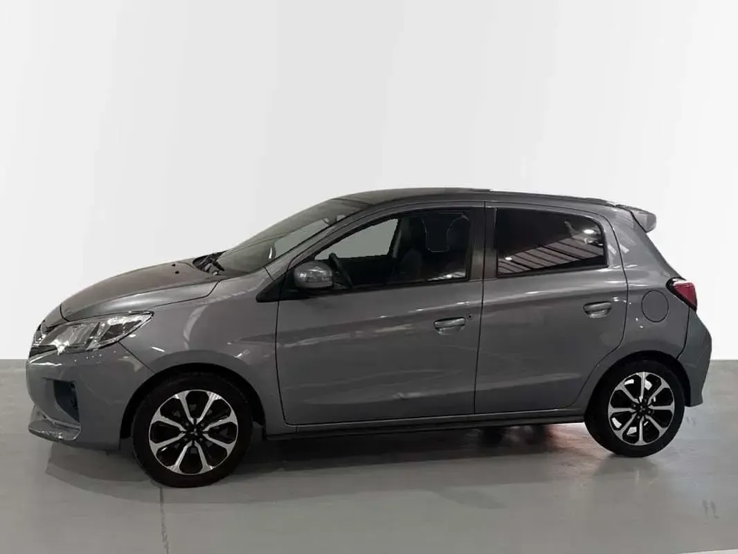 Usado Mitsubishi Space Star 71 CV (52 kW) 2022 Gris Utilitario