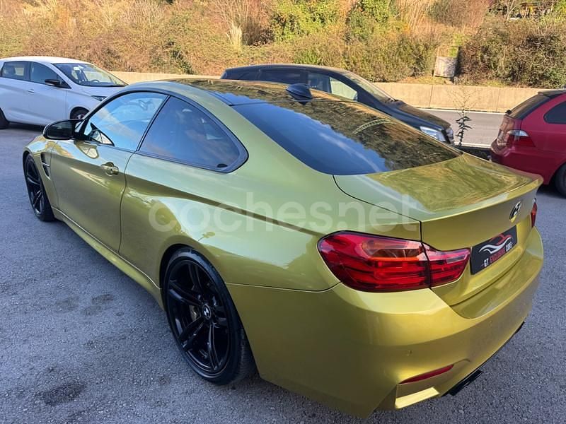 Usado BMW M4 431 HP (317 kW) 2015 Amarelo Coupé