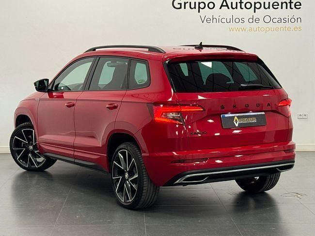 Usado Skoda Karoq SportLine 150 CV (110 kW) 2020 Rojo SUV