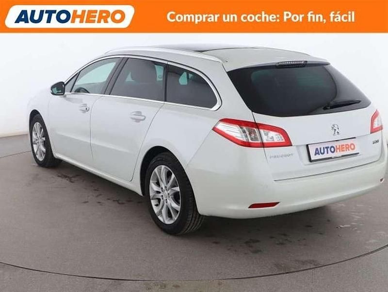 Usado Peugeot 508 SW Allure 150 CV (110 kW) 2014 Blanco Familiar