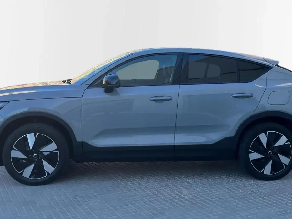 Usado Volvo EC40 Plus 185 kW (252 CV) 2024 Vapour grey SUV