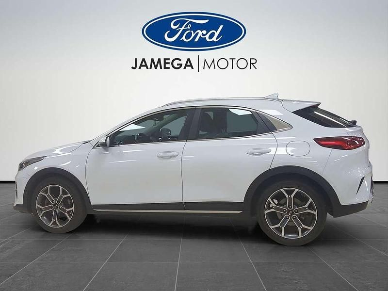Usado Kia XCeed 136 CV (100 kW) 2021 Blanco SUV