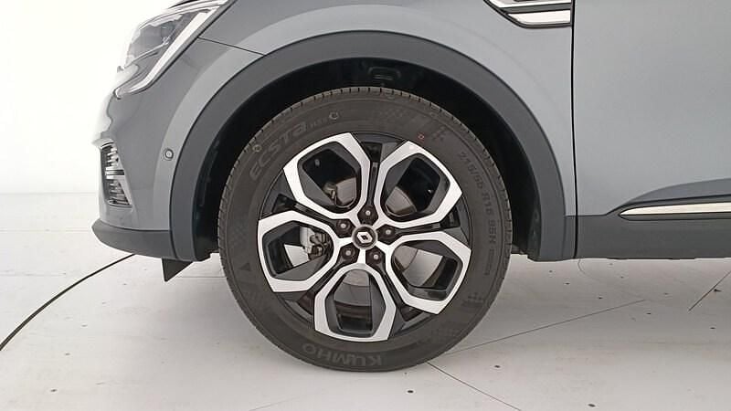 Usado Renault Arkana Zen 145 CV (106 kW) 2022 Gris SUV