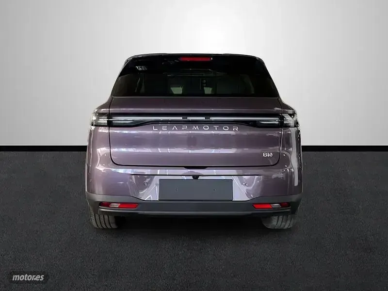 Nuevo Leapmotor B10 159 kW (217 CV) 2026 Granate SUV