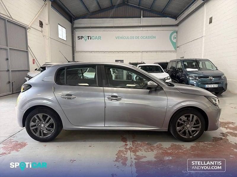 Usado Peugeot 208 Active 100 CV (73 kW) 2021 Gris / plata Utilitario