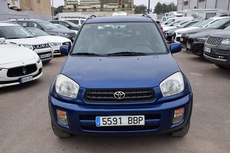 Usado Toyota RAV4 Luna 150 CV (110 kW) 2000 Azul Utilitario