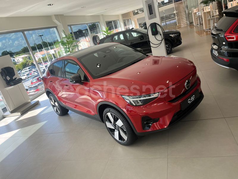 Eléctrico Nuevo 2025 Volvo EC40 Plus SUV | 49.900 € - Imagen 1/3