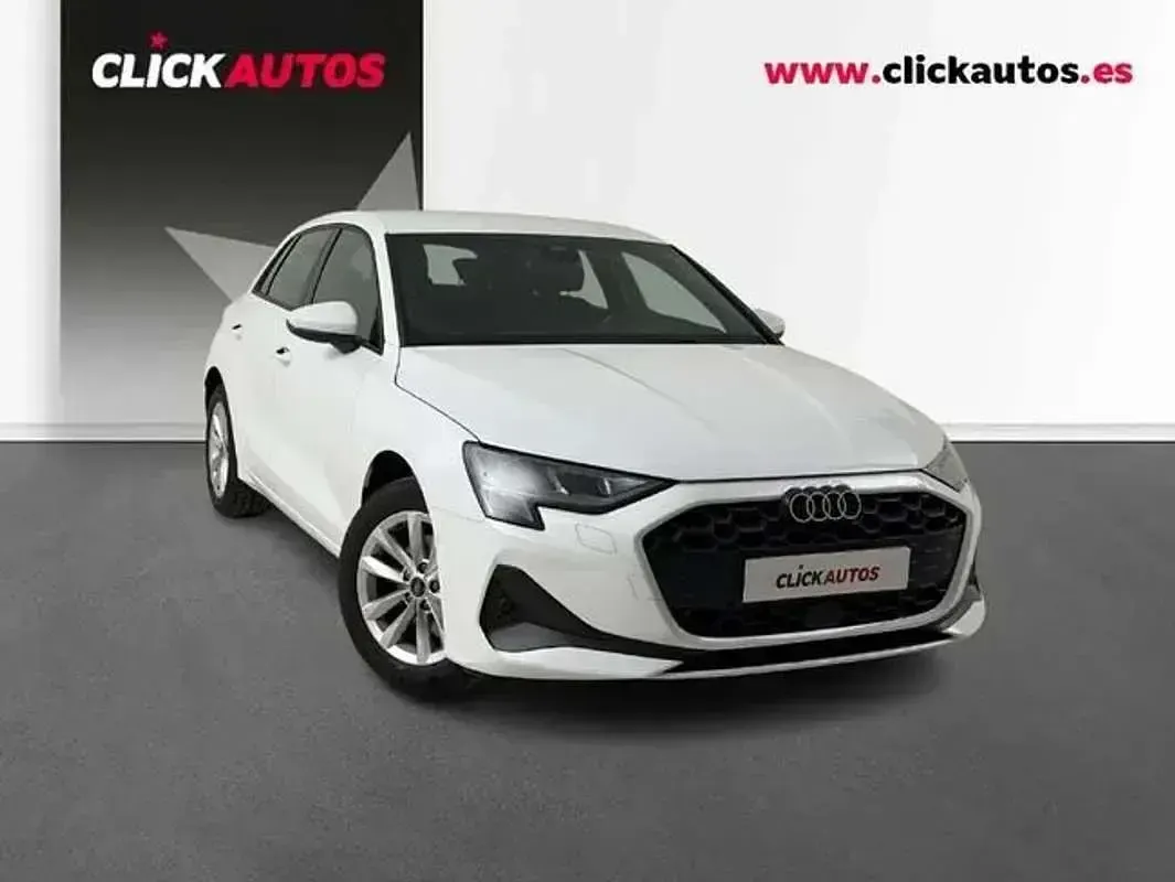 Używany Audi A3 116 KM (85 kW) 2025 Biały Sedan/Limuzyna