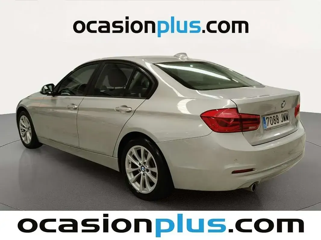 Usado BMW 318 150 CV (110 kW) 2016 Gris Berlina
