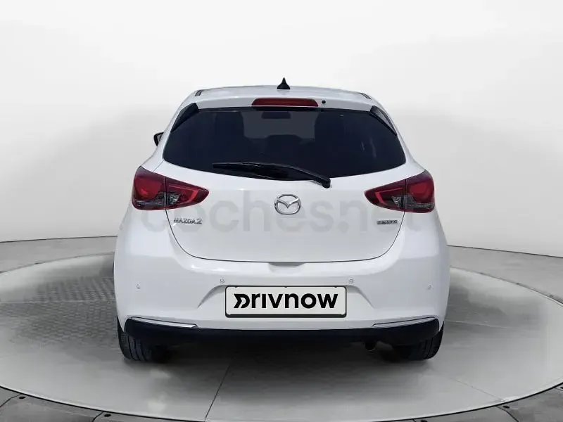 Usado Mazda 2 Homura-Line 90 CV (66 kW) 2022 Blanco Berlina