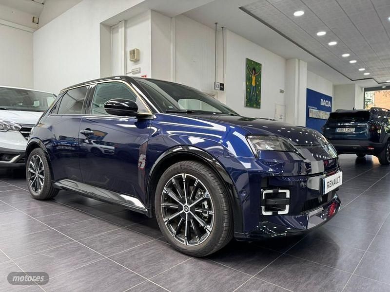 Azul Usado 2025 Renault 5 E-Tech Iconic Berlina | 31.500 € (Precio justo) - Imagen 1/4