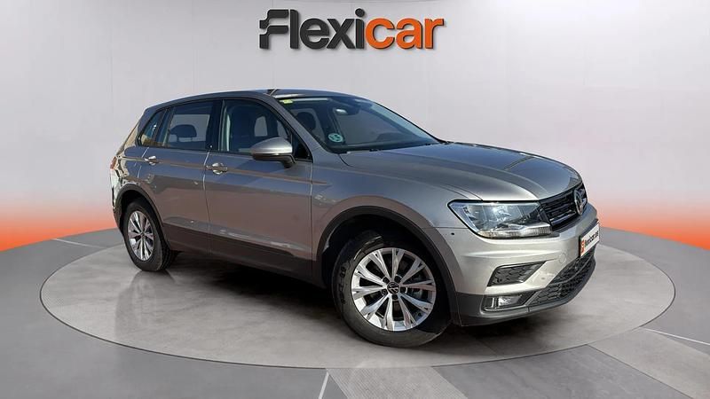 Usado VW Tiguan Advance 150 CV (110 kW) 2020 Beige SUV