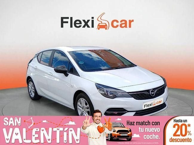 Usado Opel Astra Edition 110 CV (80 kW) 2021 Blanco Berlina
