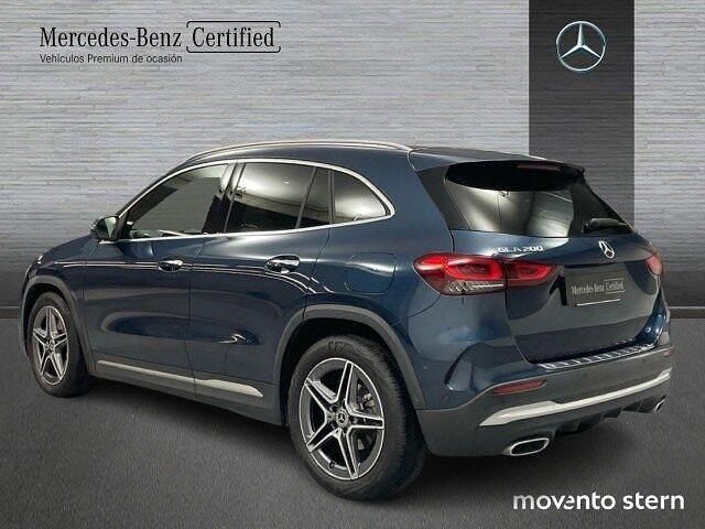 Usado Mercedes GLA200 AMG line 163 CV (119 kW) 2022 Azul denim SUV