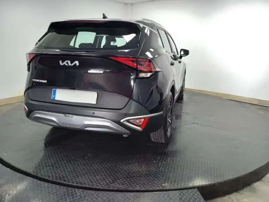Usado Kia Sportage 150 CV (110 kW) 2022 Negro SUV