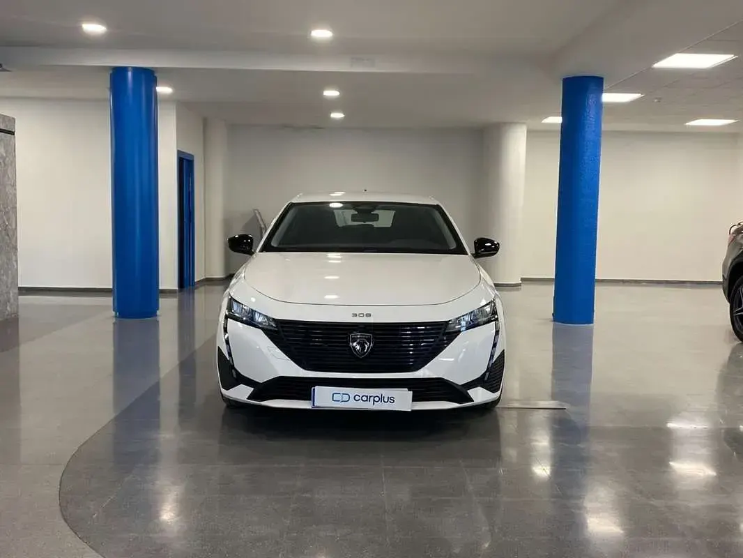 Usado Peugeot 308 Active 131 CV (96 kW) 2022 Blanco Utilitario