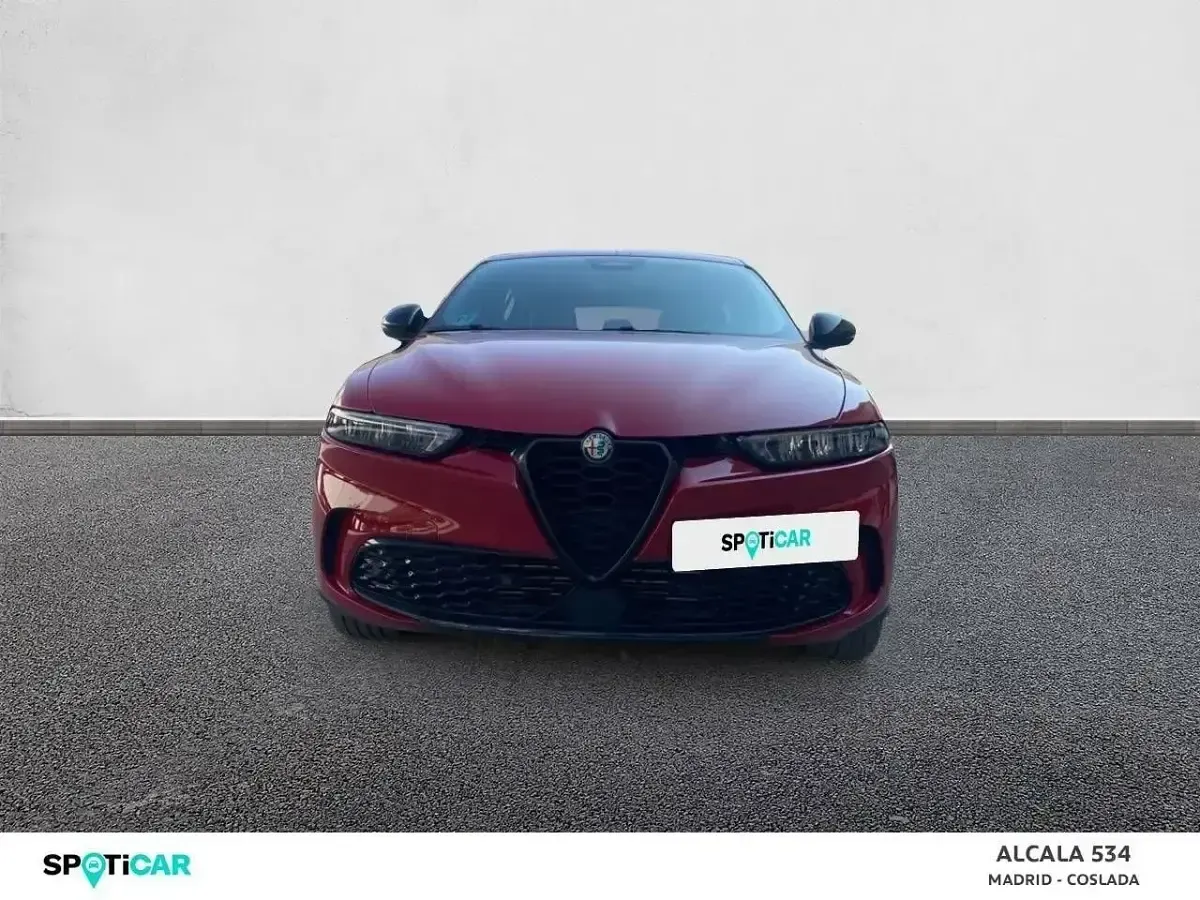 Usado Alfa Romeo Tonale Sprint 130 CV (95 kW) 2022 Rojo SUV
