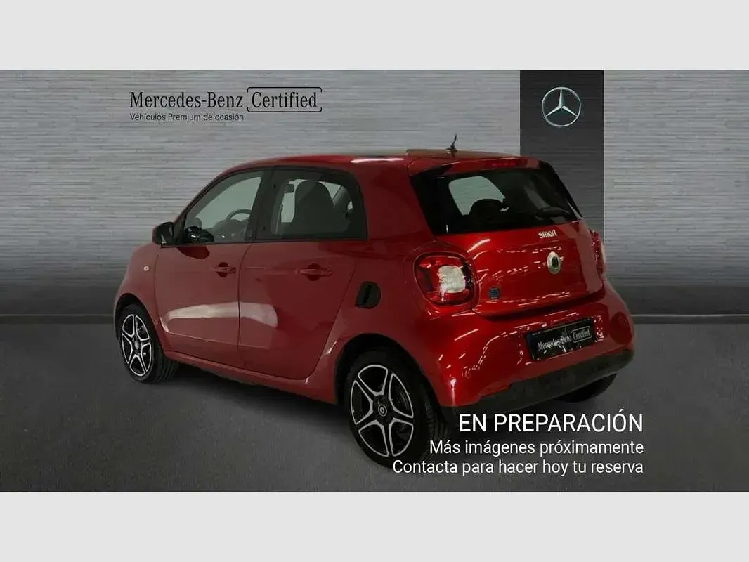 Usado Smart ForFour Electric Drive 60 kW (82 CV) 2022 Rojo Utilitario