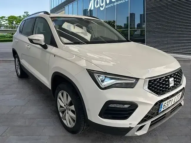 Begagnad Seat Ateca Style 116 HK (85 kW) 2021 Vit SUV