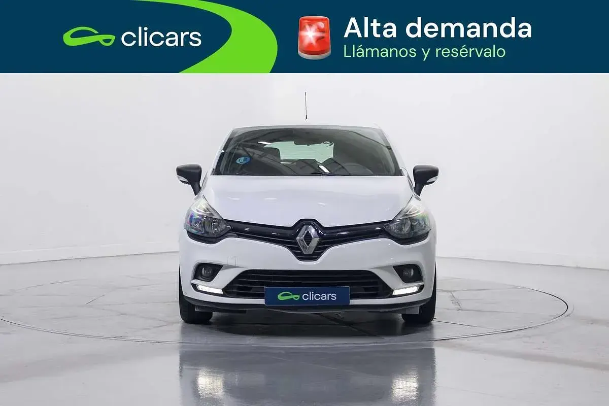 Begagnad Renault Clio IV Business 90 HK (66 kW) 2019 Vit Halvkombi