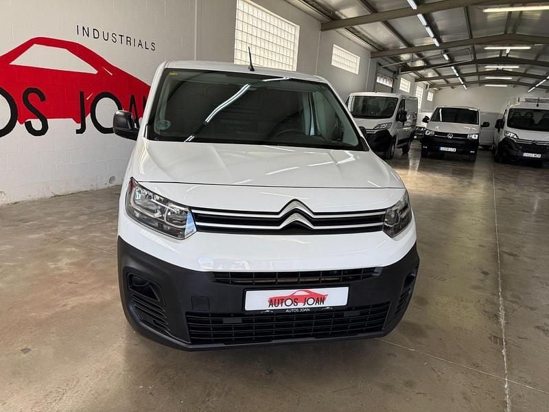 Usado Citroën Berlingo 100 CV (73 kW) 2020 Blanco Monovolumen