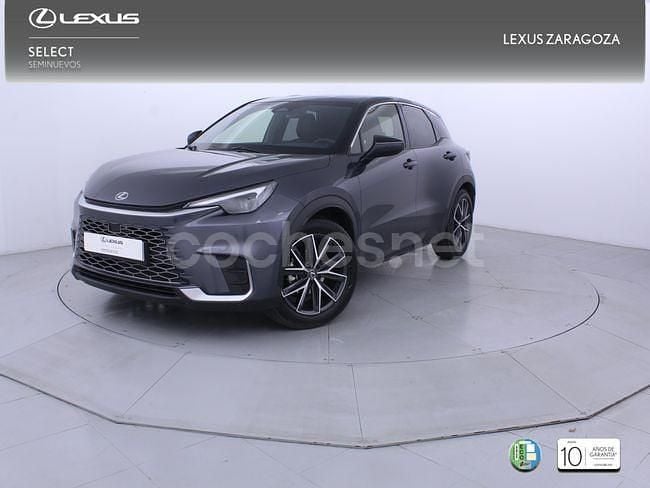 Nuevo Lexus LBX 136 CV (100 kW) 2025 Gris / plata SUV