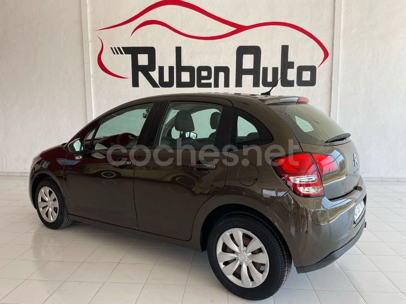 Usado Citroën C3 Attraction 68 CV (50 kW) 2013 Gris / plata Utilitario