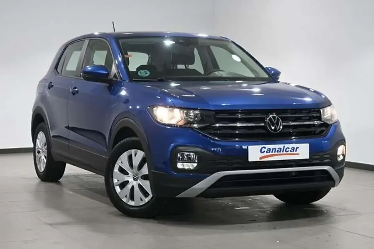 Usado VW T-Cross Edition 95 CV (69 kW) 2021 Azul SUV