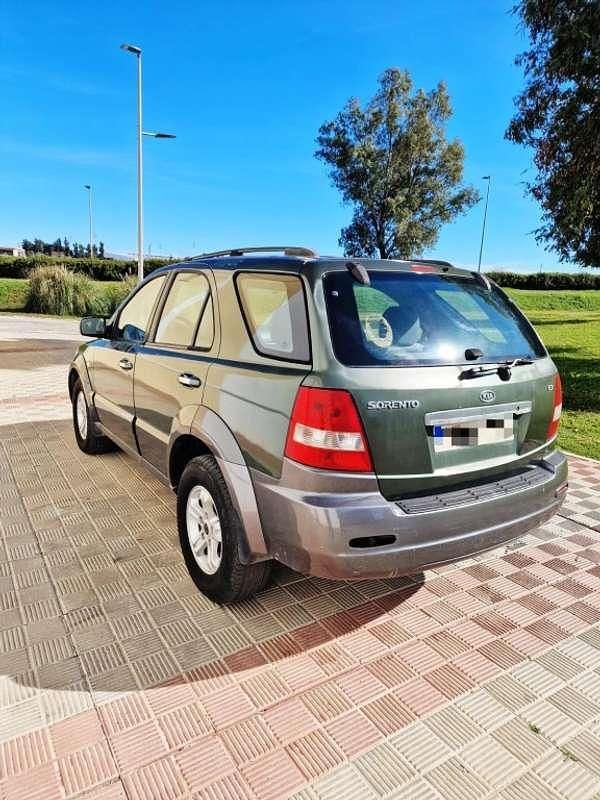 Usado Kia Sorento 170 CV (125 kW) 2008 Verde SUV