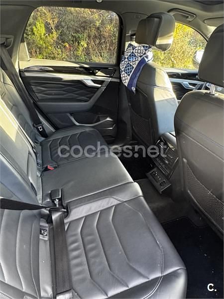 Käytetty VW Touareg R 462 HP (339 kW) 2021 Valkoinen Katumaasturi